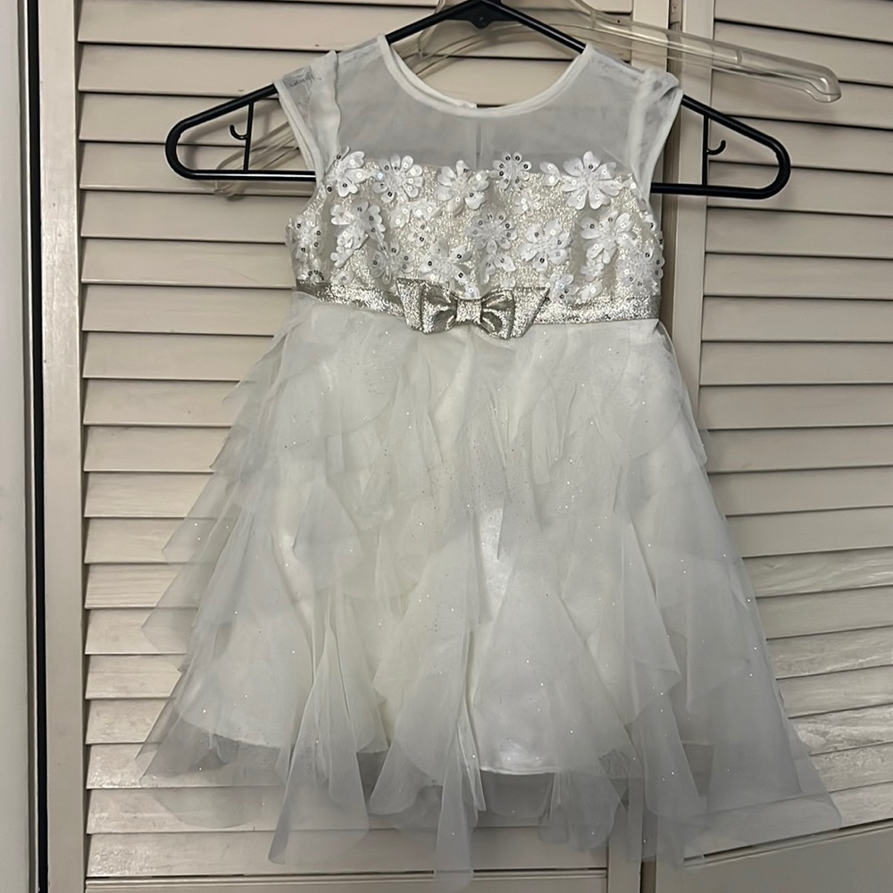 Jona Michelle cream with gold bow 2t dress